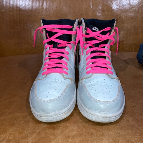 Nike Jordan 1 NYC to Paris - Picture 7 of 15